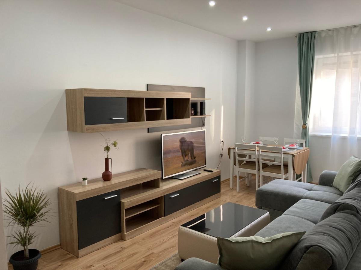 Laroka House Rin Grand Residence Modern Apartment 布加勒斯特 外观 照片